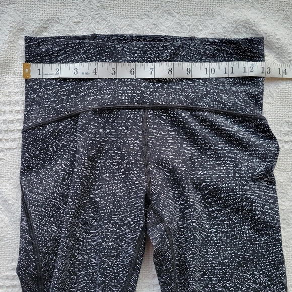 Lululemon Train Times Athletic Mesh Performance Gym Leggings 7/8 Pant (25" ) - Picture 9 of 11